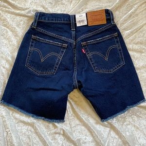 Women’s Brand new Levi’s shorts